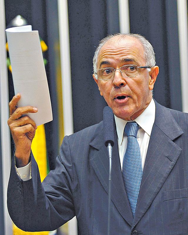 DEM e PT travam duelo nas maiores cidades do interior da Bahia