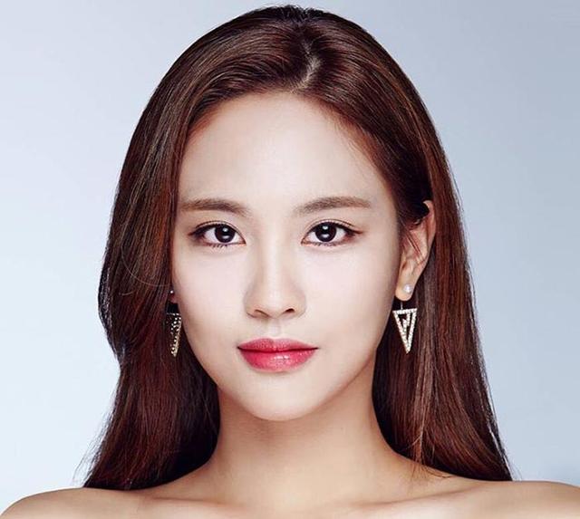 top-7-most-beautiful-chinese-women