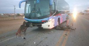 Motociclista morre ao bater de frente com ônibus em Soledade