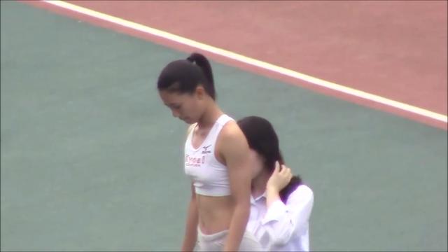 B あとで読む 奥村ユリ 女子４００ｍ 白いユニフォーム