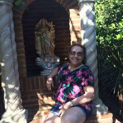 Tinha Silvia Aragão Aragão