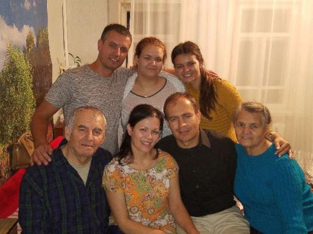 Brother And Sister Meet For First Time After She Switched At Birth 39 Years Ago.