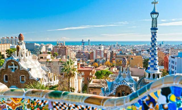 List of Top 10 Most Beautiful and Amazing Buildings in the World