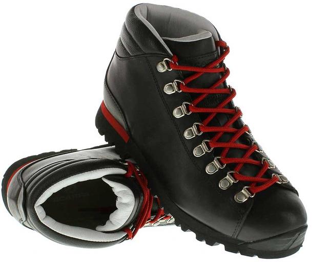 best hiking boots in the world