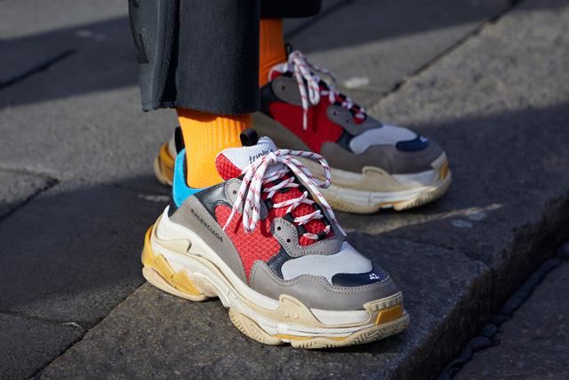 balenciaga triple s retail price