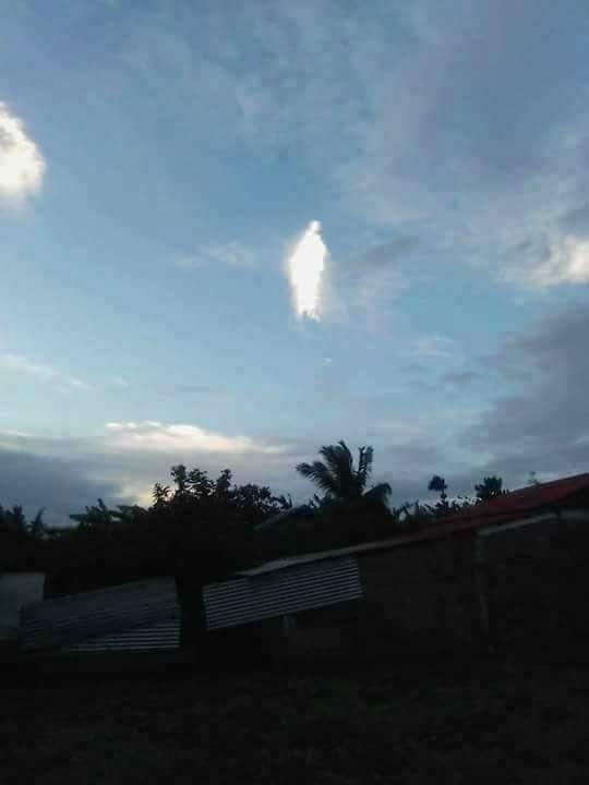 Isto aconteceu hoje de manhÃ£ Deus existe vocÃª receberÃ¡ uma benÃ§Ã£o! Se vocÃª Compartilha e comente amÃ©m em nome de Jesus