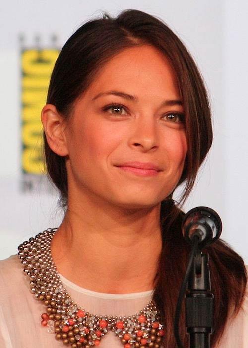 Kreuk body kristin Kristin Kreuk