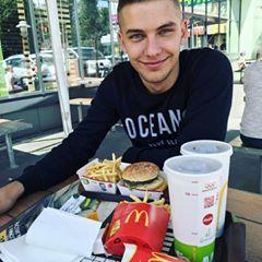 Евгений Олегович