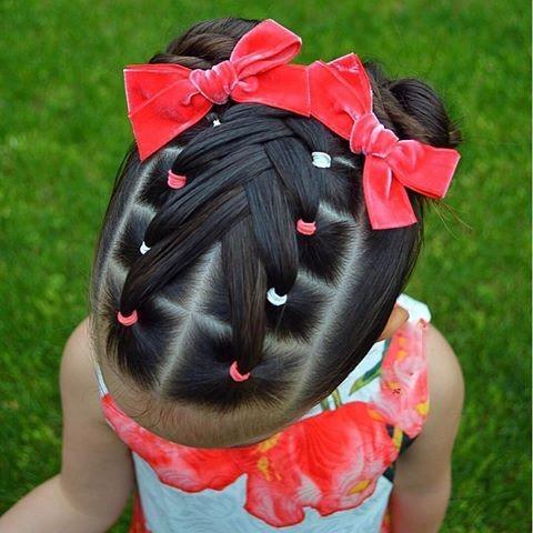 Hairstyles For Children With Elastic Bands Of Different