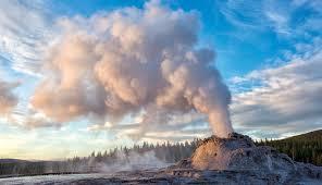 10 Interesting Facts About the Yellowstone Super Volcano