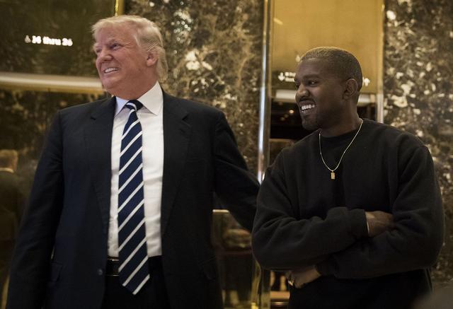 Trump Thanks Kanye West For Dragon Energy Tweet Yes Really 国际 蛋蛋赞