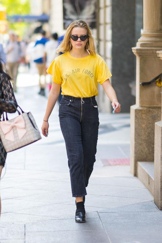 Ava Phillippe Street Fashion 国际 蛋蛋赞