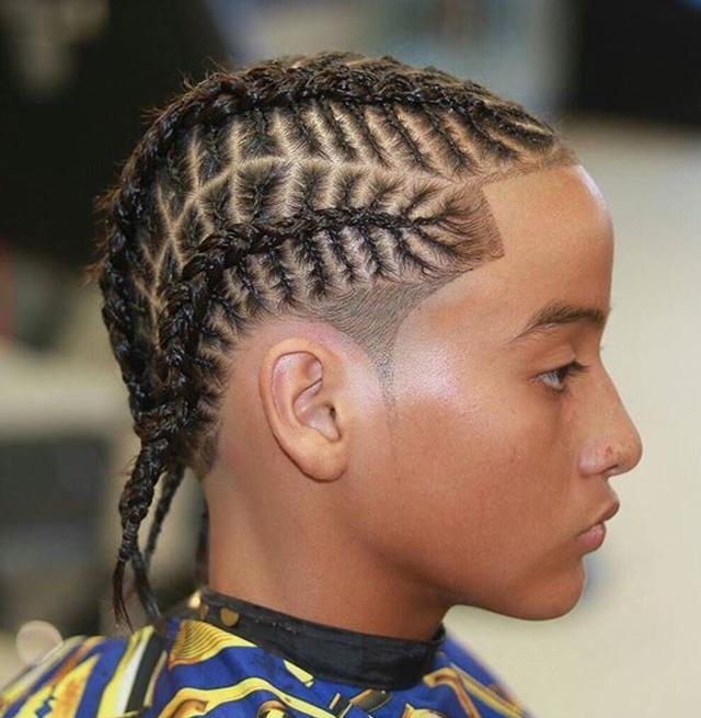 16 Amazing Ideas of Fishbone Braids Hairstyles for Men and Women.