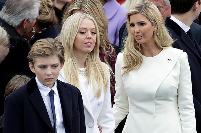 Ivanka Trump Stood Up For Barron X27 S Younger Brother And Stepmother Melania Trump 国际 蛋蛋赞