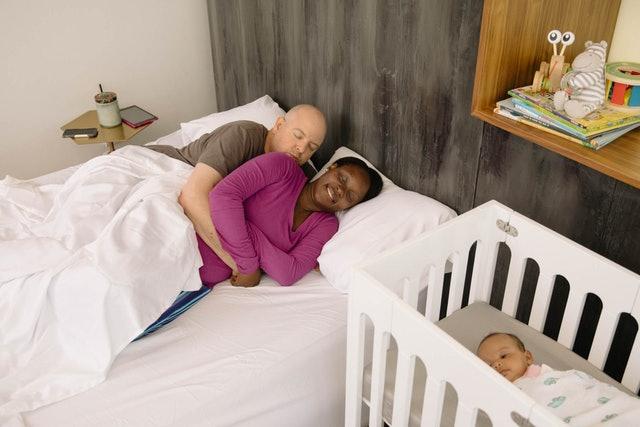 When Do You Put Baby In Their Own Room An Expert Explains