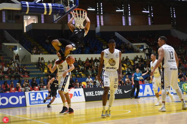 corinthians basketball