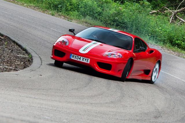 Ferrari Lightweight Specials 458 Speciale Vs 430 Scuderia Vs 360 Challenge Stradale 国际 蛋蛋赞