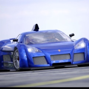 かっこいい車が大好きです！