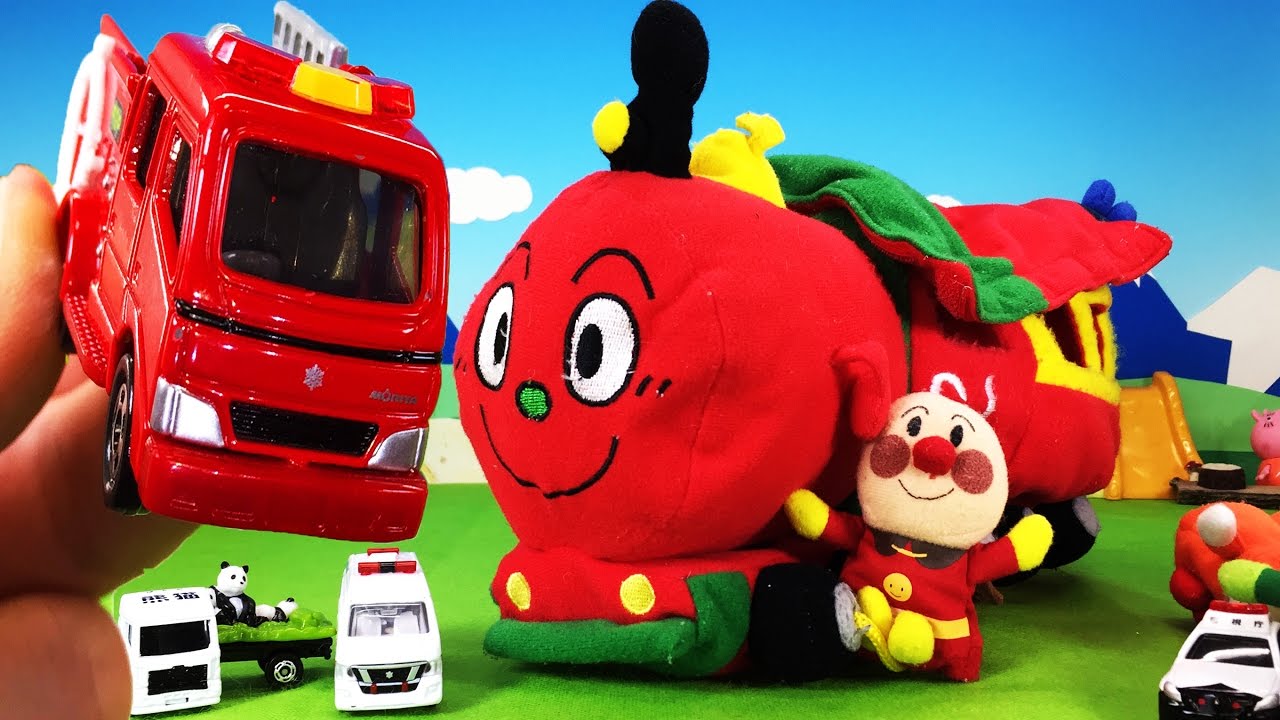 はたらくくるまをslマンにギューギュー詰めたよ 働く車のおもちゃアニメ のりものあつまれ トミカ 救急車 ゴミ収集車 消防車 子供向け動画