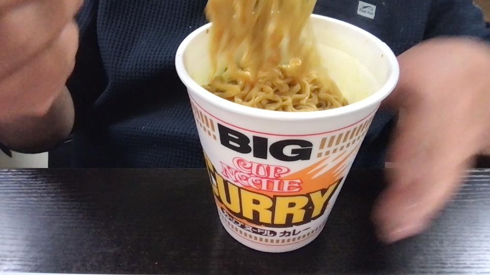 昼飯 カップラーメンと納豆4 29 昼飯 カップラーメンと納豆4 29